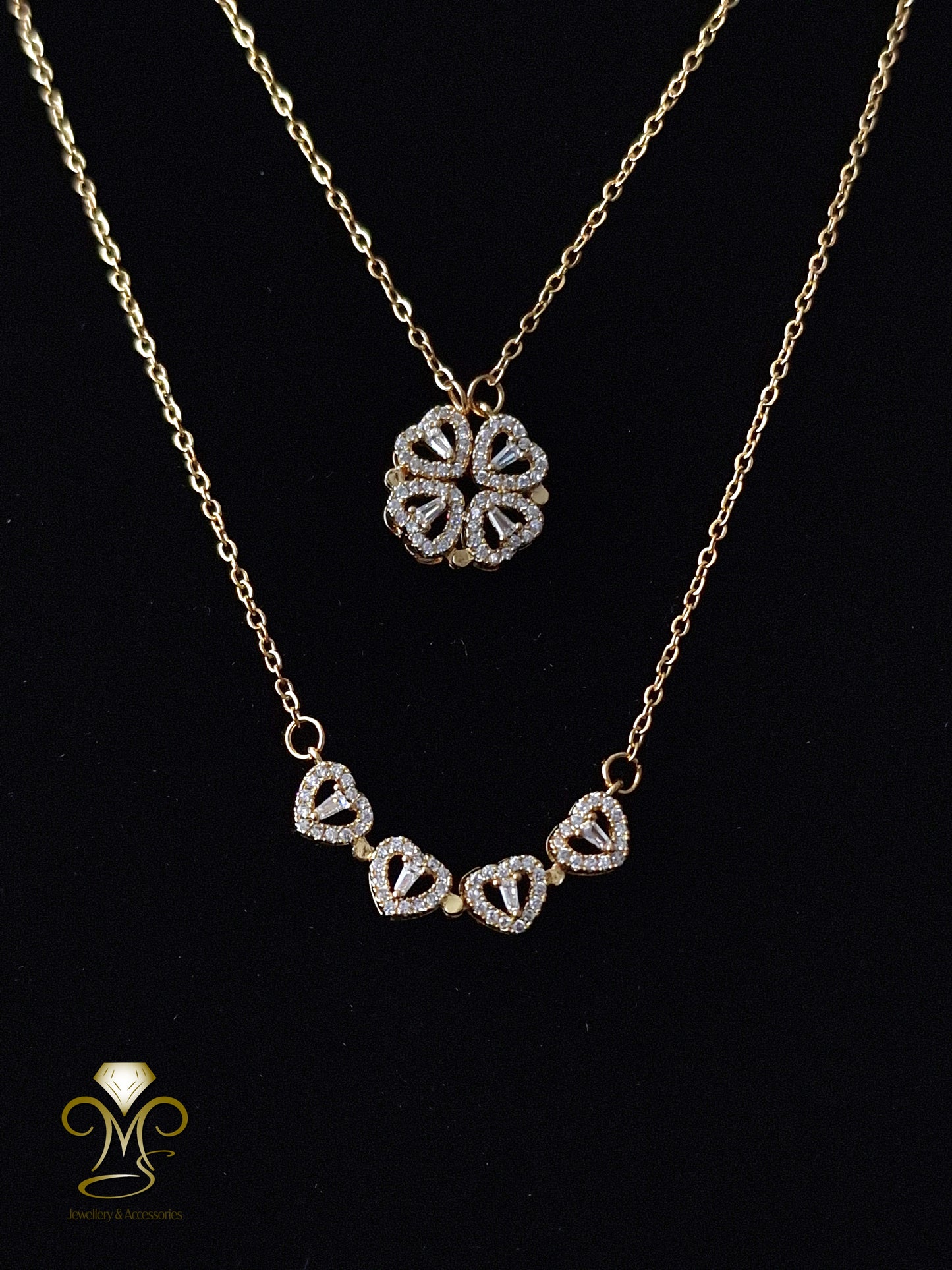 Trendy Hearts Rose necklace