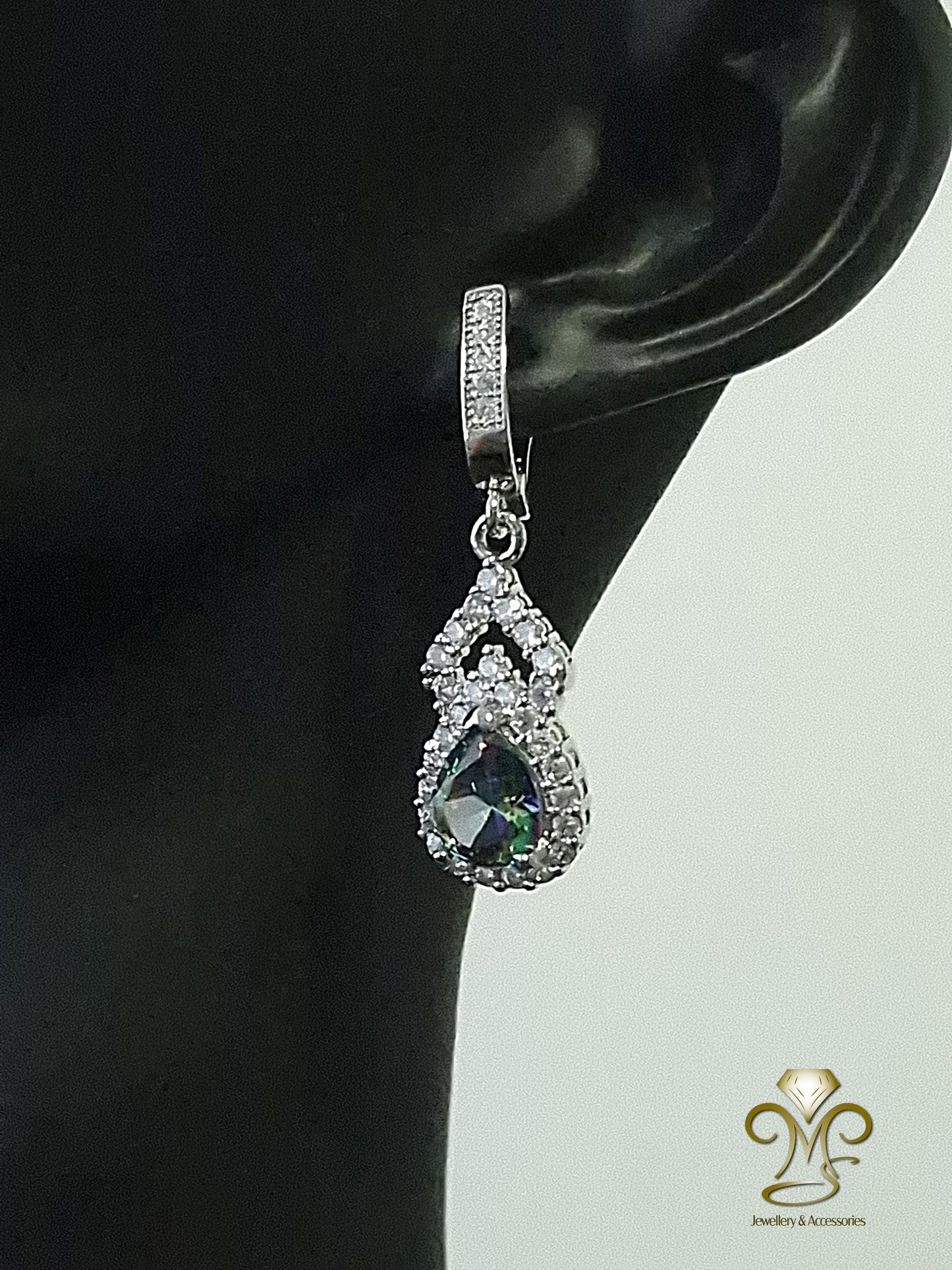 Luxurious S925 Sterling Silver Rainbow Topaz and Zircon set.
