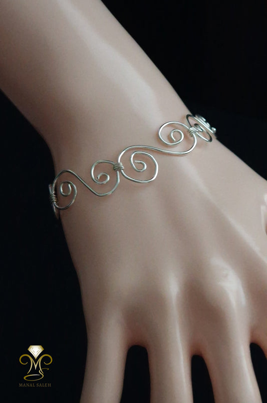 Silver spins bracelet