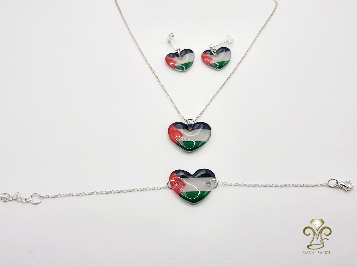 Palestinian heart necklace